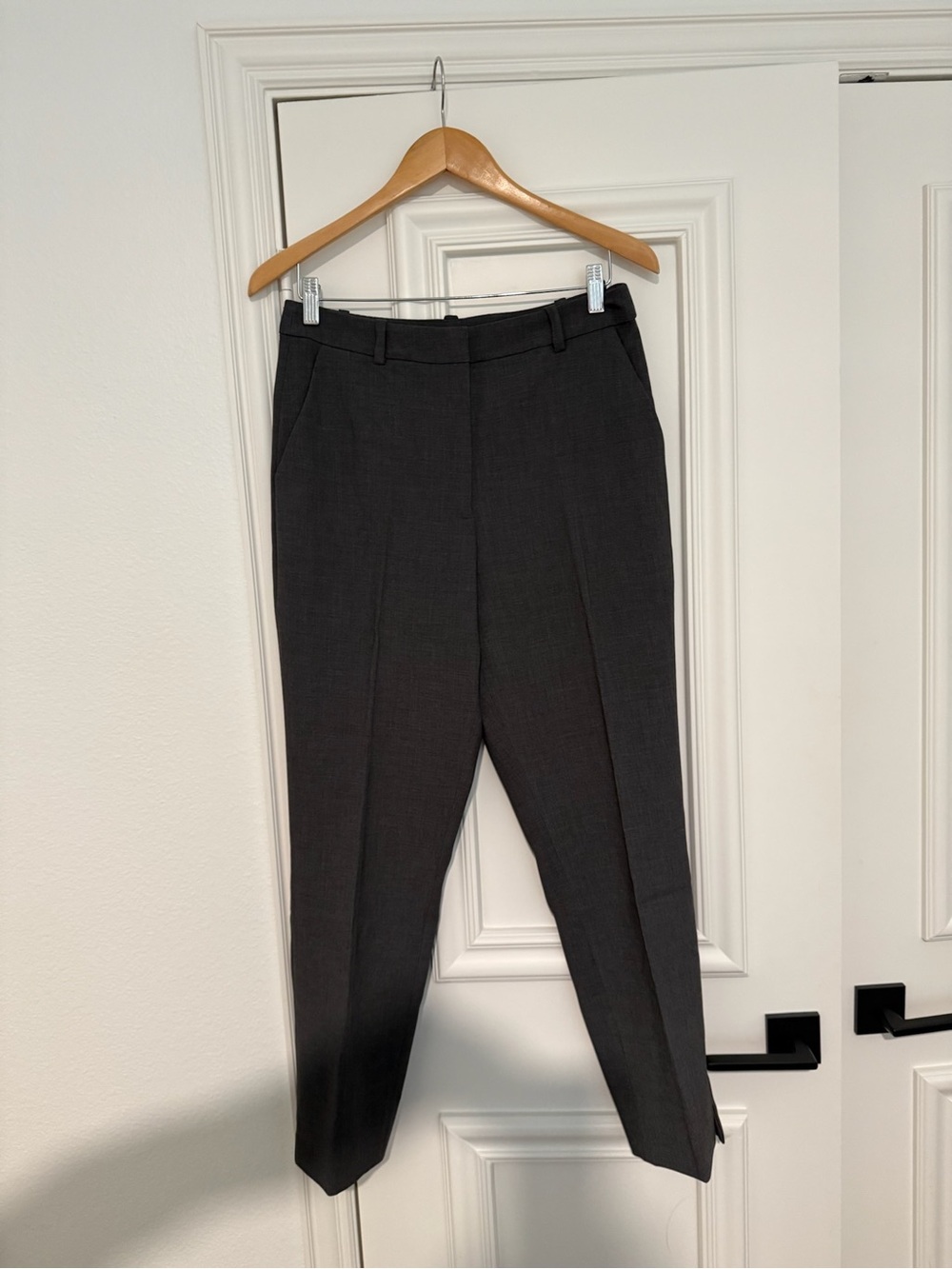 Favorite Daughter The Favorite Cigarette Pant - Grey